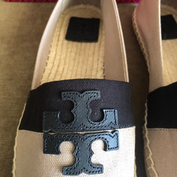 Tory Burch Shoes - Picture 4 of 11